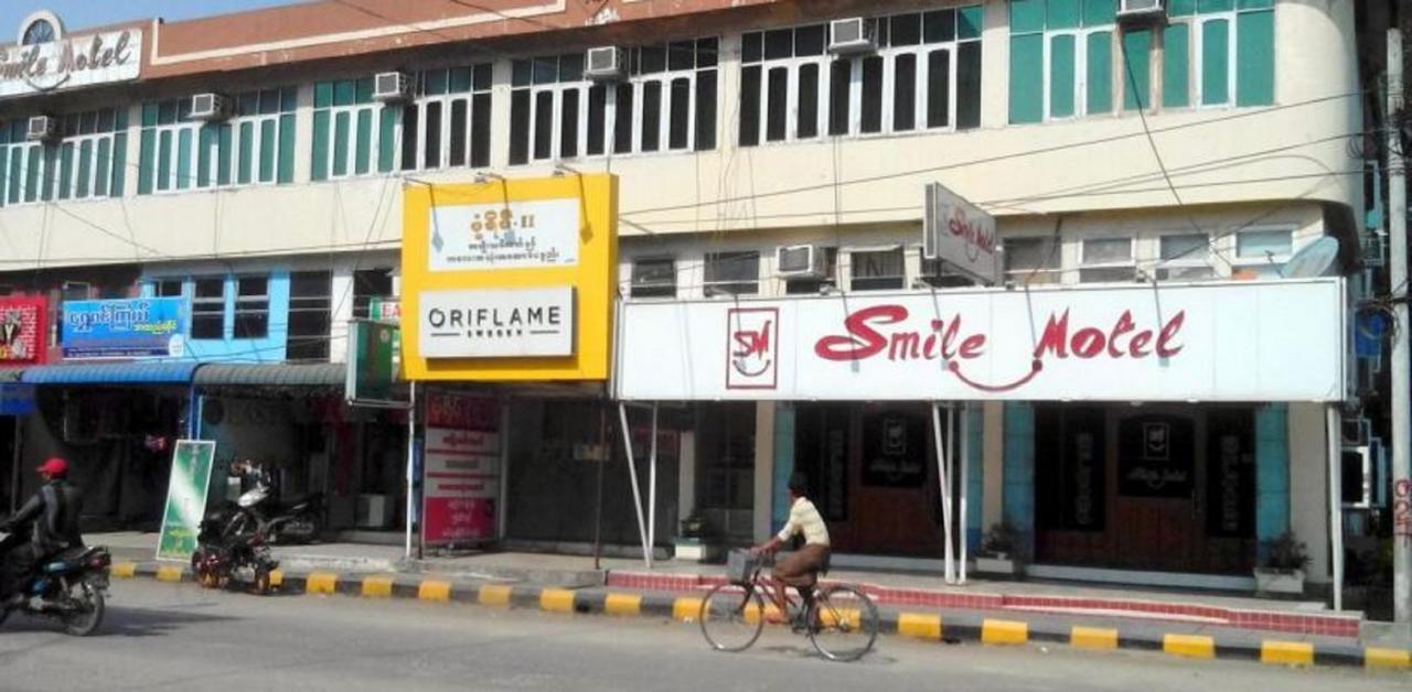 Smile Motel Pyay Exteriér fotografie