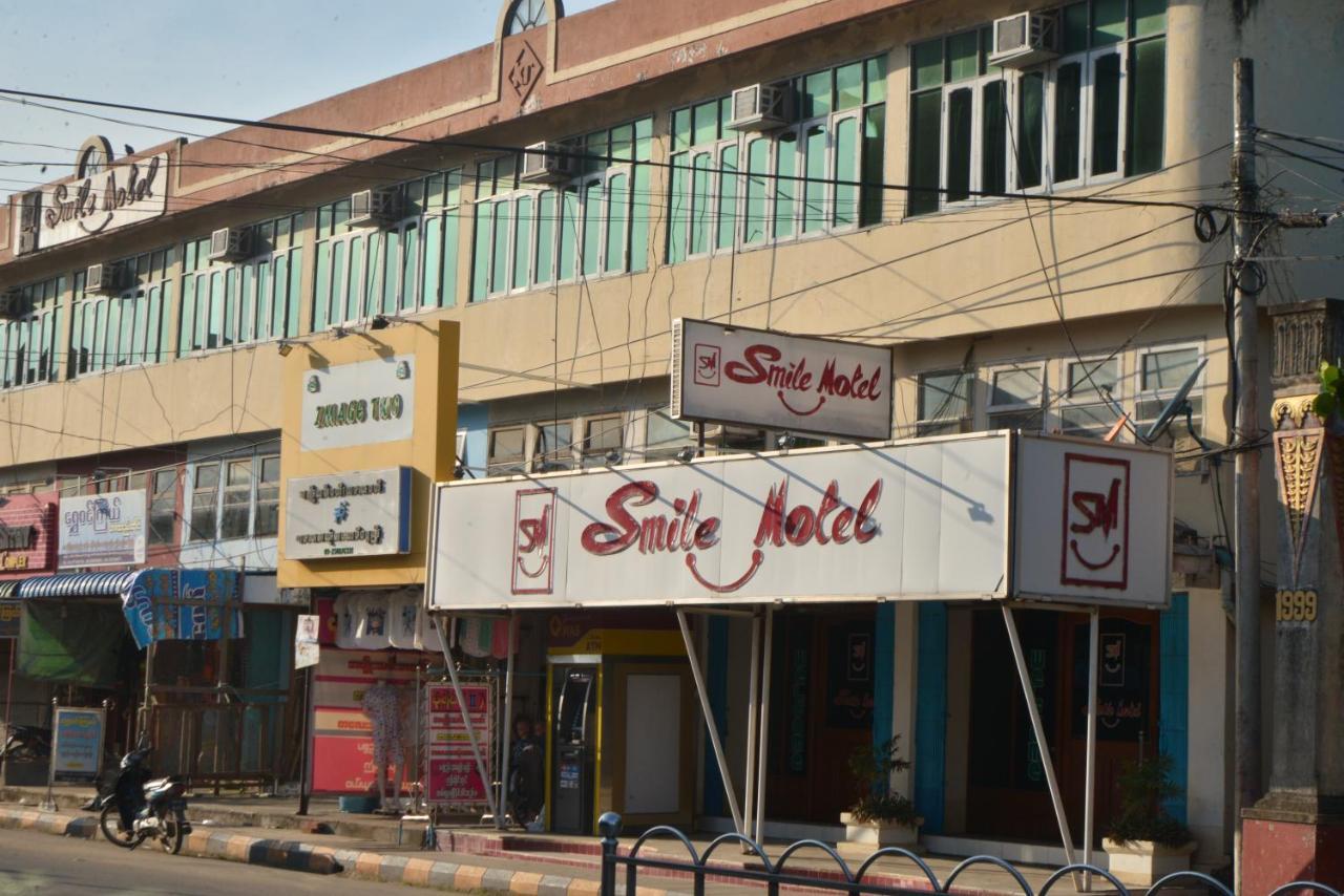 Smile Motel Pyay Exteriér fotografie